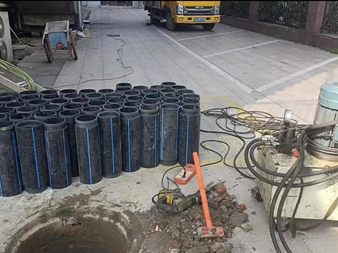 中堂镇PE置换管厂家 DN315置换管 非开挖管短管置换